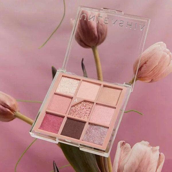 Bảng Phấn Mắt 9 Ô Unleashia Glitterpedia Eye Palette