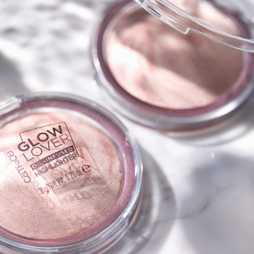 Phấn Bắt Sáng Catrice Glow Lover Oil-Infused 8g