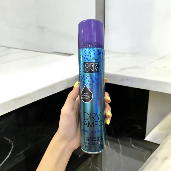 Dầu Gội Khô Girlz Only