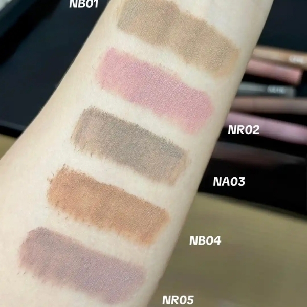 Mascara Đổi Màu Lông Mày AZTK Soft Way Eyebrow Gel