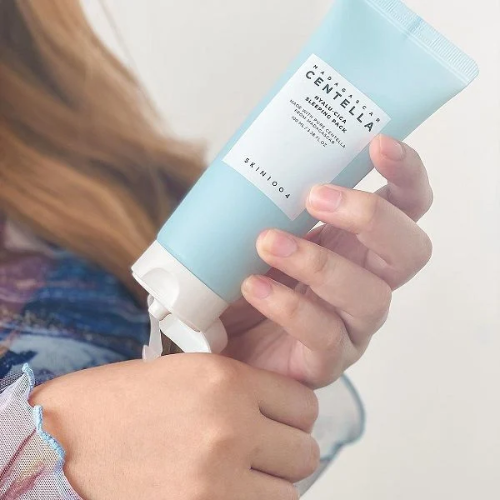 Mặt Nạ Ngủ Cấp Ẩm Sáng Da Ngừa Lão Hóa Skin1004 Madagascar Centella Hyalu-cica Sleeping Pack 100ml