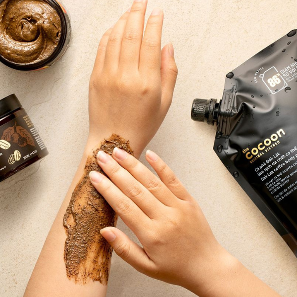 Tẩy tế bào da chết cơ thể Cocoon Cà phê Đắk Lắk