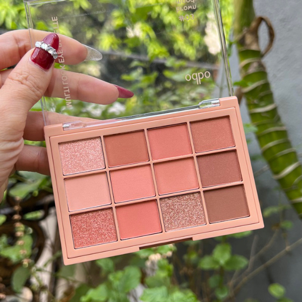 Bảng phấn mắt 12 ô Odbo Multi Look Eye Palette OD2012 gồm ánh nhũ và lì