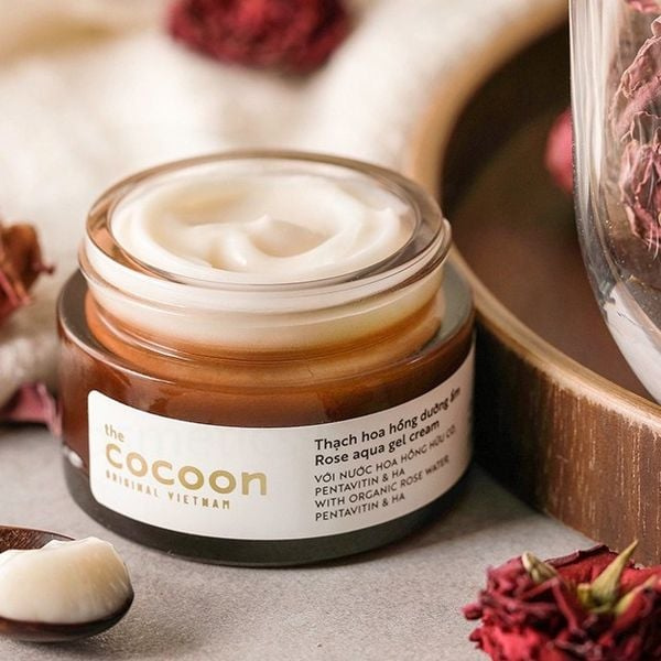 Thạch hoa hồng dưỡng ẩm Cocoon
