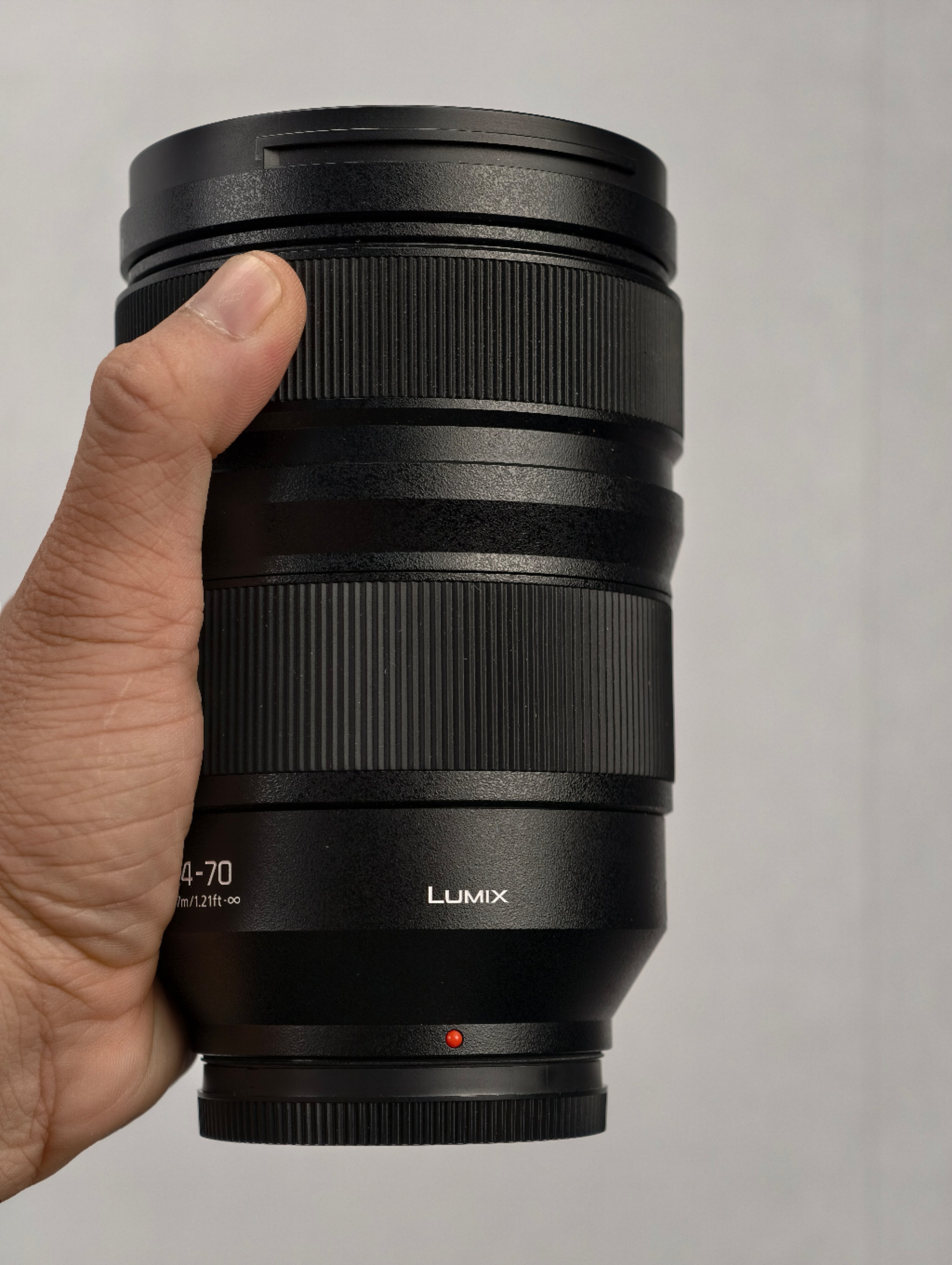 Lumix 24-70 S Pro likenew fullbox
