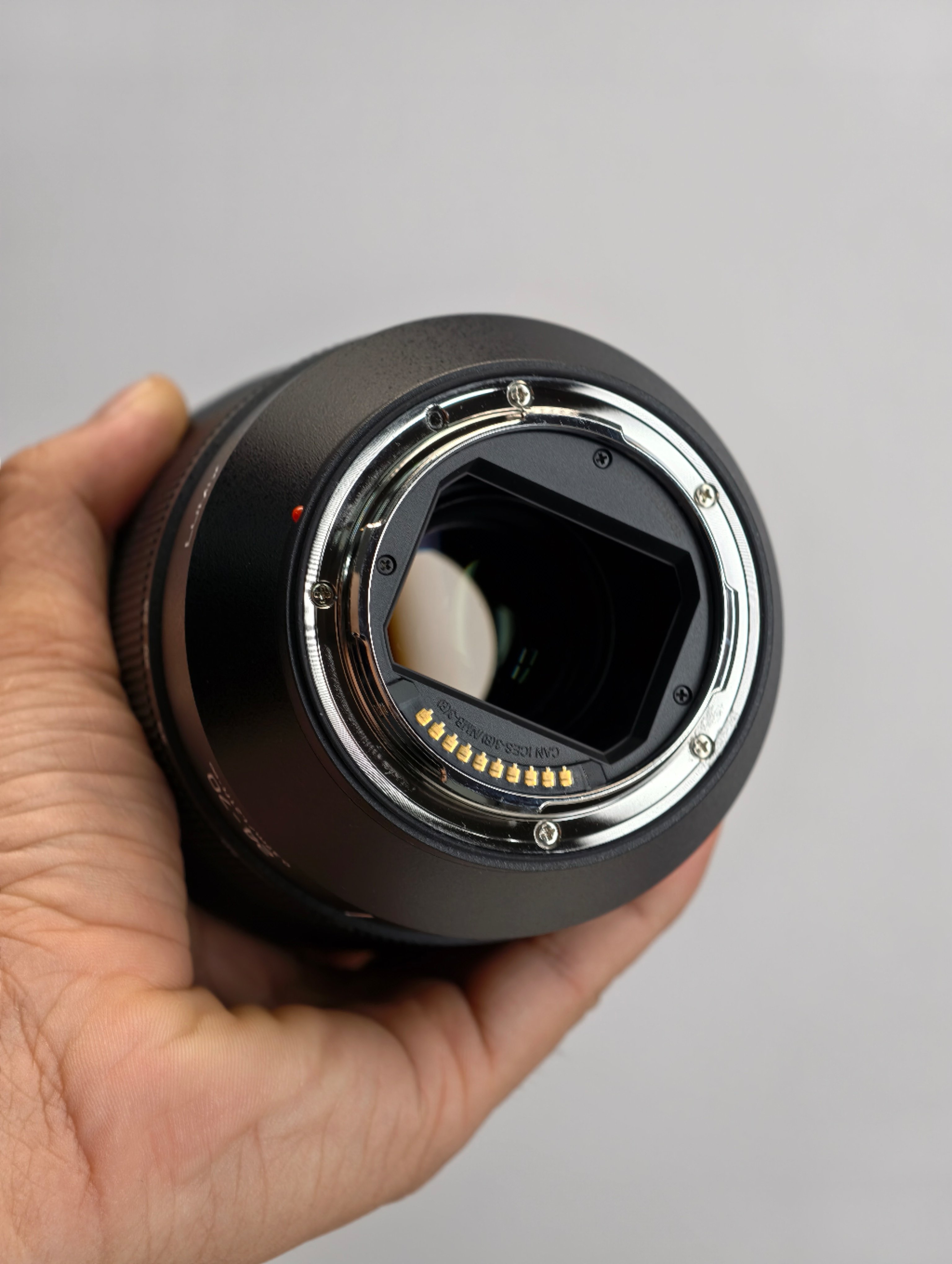 Lumix 24-70 S Pro likenew đủ cap hood zin