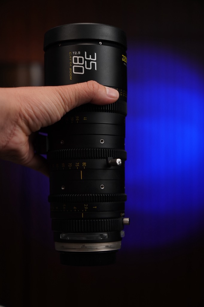 DZOFilm Catta 35-80mm T2.9 (E+L Mount) Cine Zoom Lens (Black) likenew fullbox