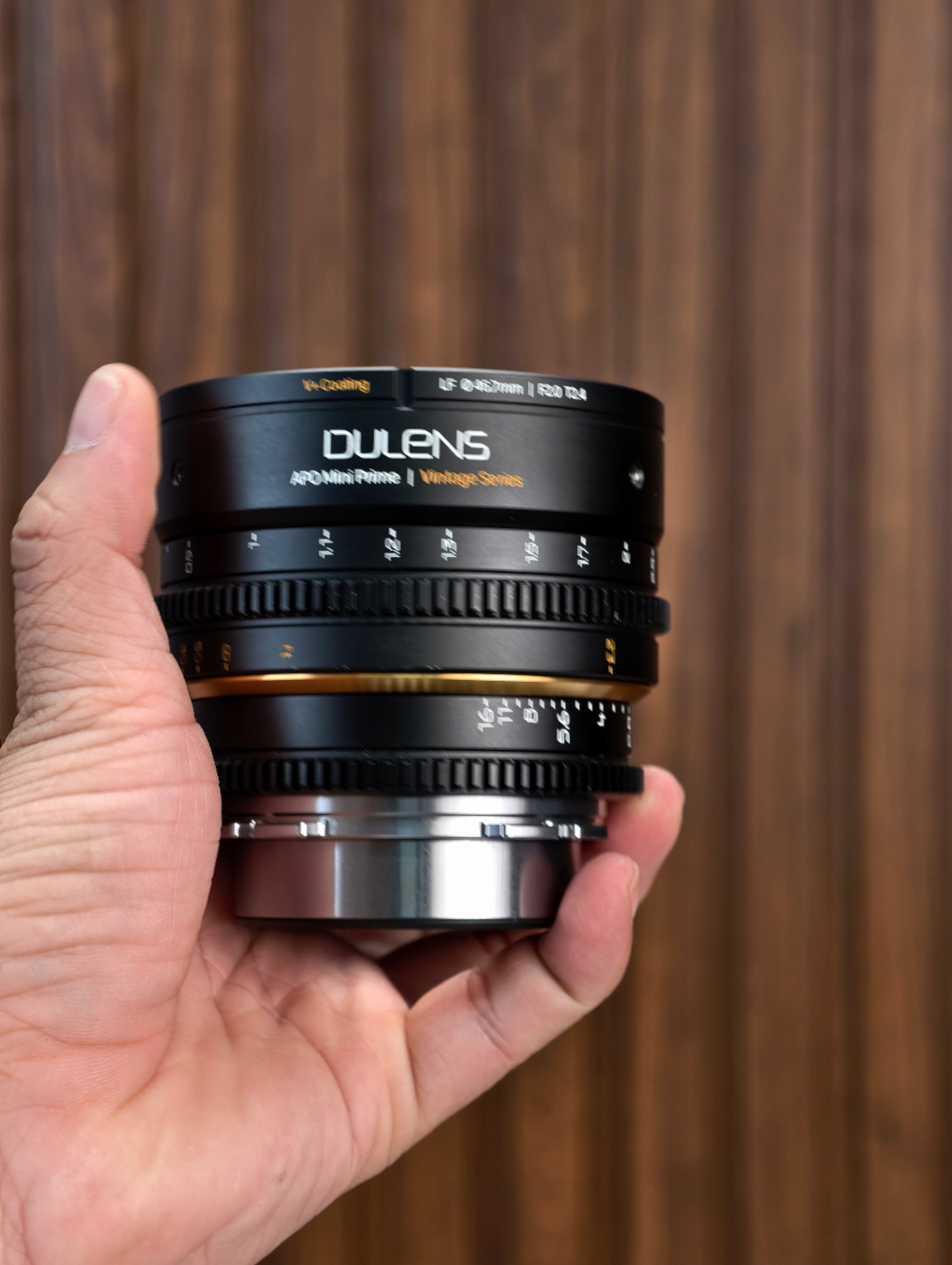 Dulens APO Mini Prime 58mm T2.4 Lens (PL-EF Mount)
