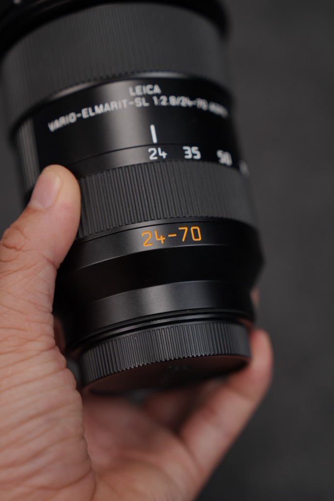 Leica Vario-Elmarit-SL 24–70mm f/2.8 ASPH likenew fullbox