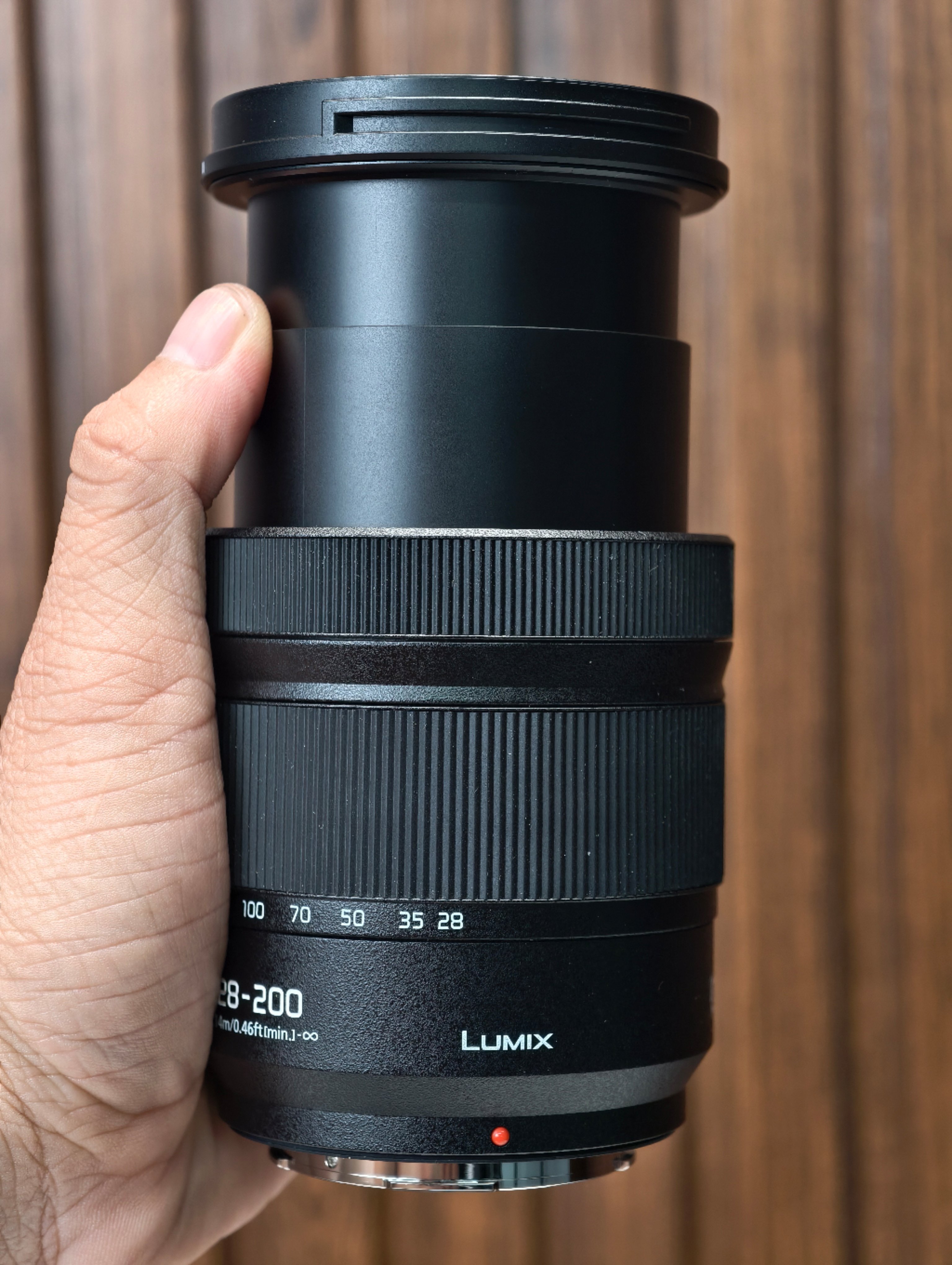 Lumix S 28-200 F4-7.1