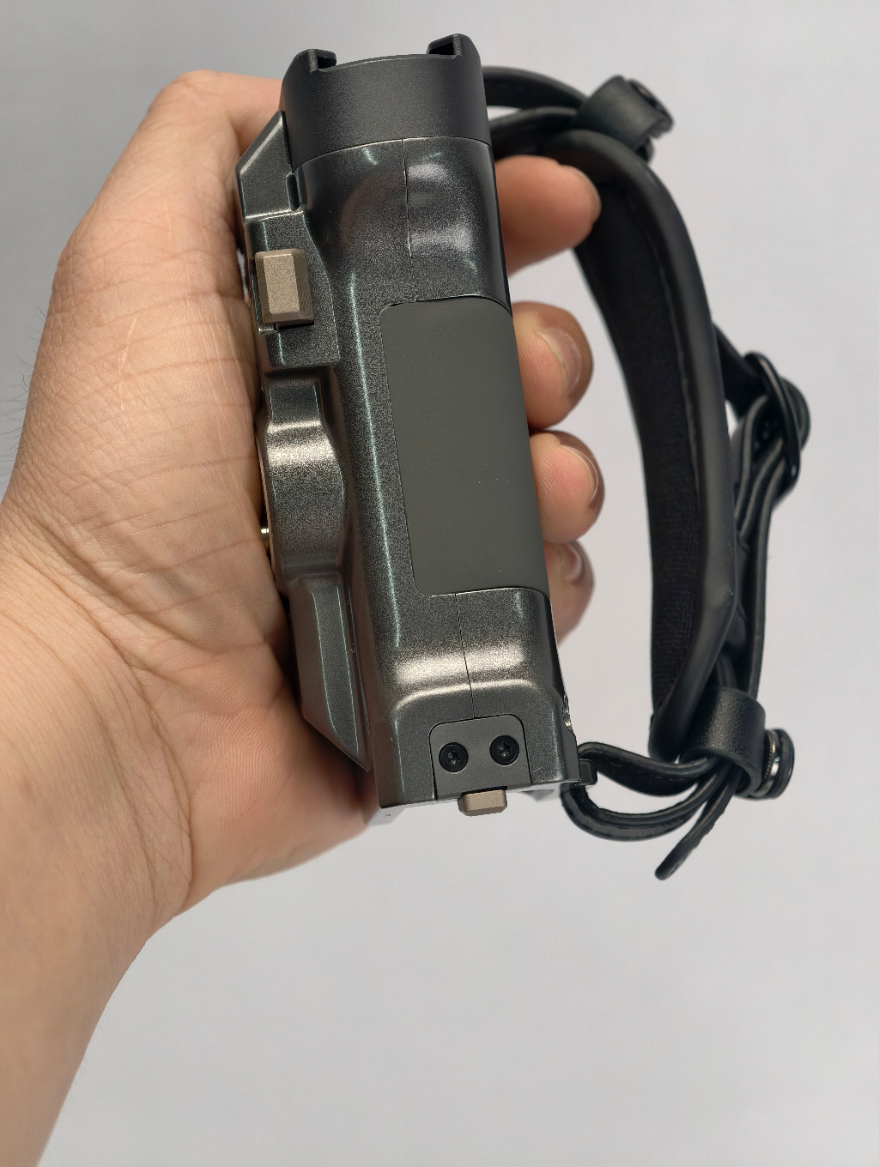 Tilta Left Side Advanced Power Handle with Run/Stop (F570 Battery) Type VI Gray & USB-C Run/Stop Cables For Sony a6/a7/a9/a7sIII, FX3 and A1