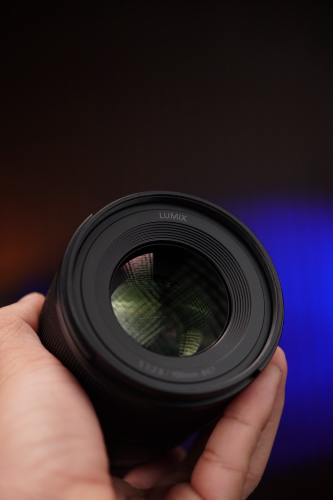 Lumix S 100mm f/2.8 Macro Lens (L-Mount) likenew
