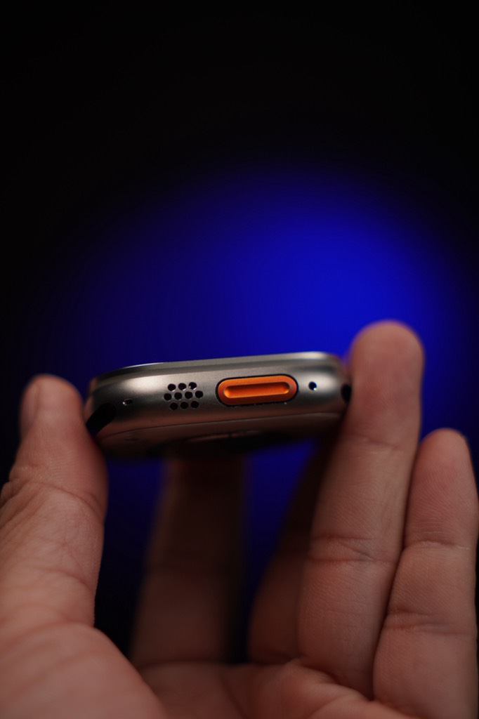 Apple Watch Ultra 2 + Titanium Milanese Loop (likenew fullbox, bh 6/2026)