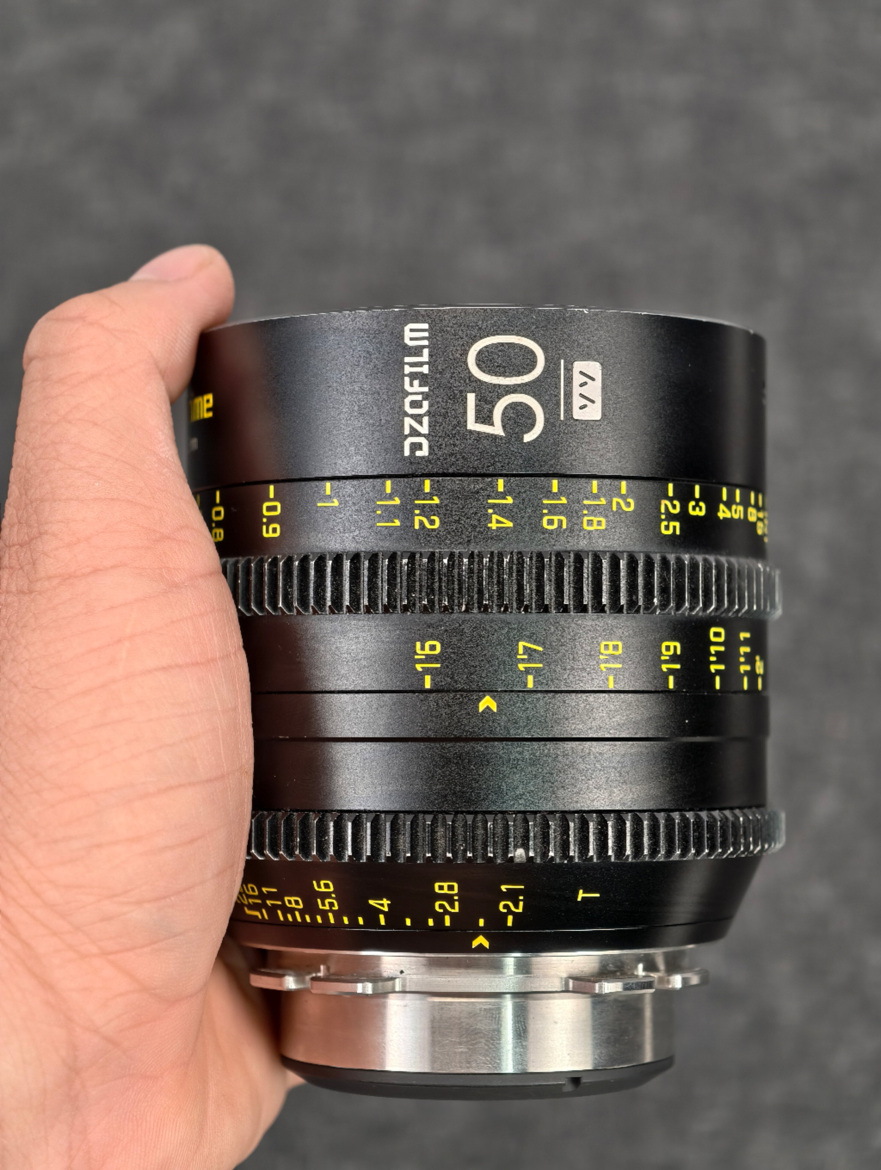 dzofilm vespid 50mm T2.1 PL cũ đẹp