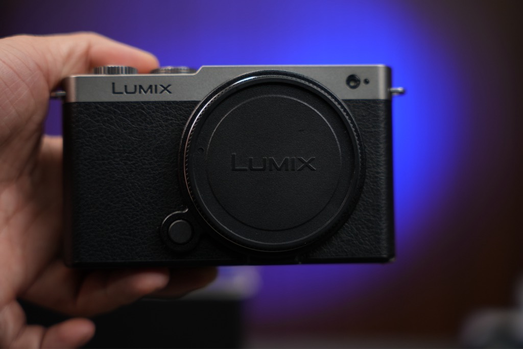 Panasonic Lumix S9 ( Silver) likenew fullbox
