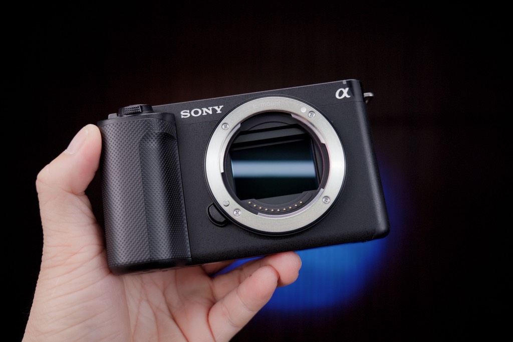 Sony ZV-E1 likenew pal/ntsc