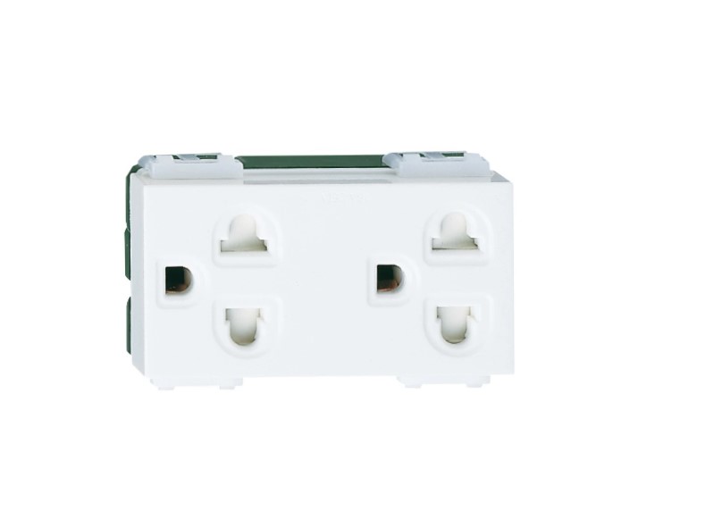 WEV1582SW - Ổ cắm đôi 3 chấu Panasonic - Dòng wide, màu trắng