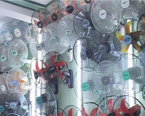 Cửa hàng bán quạt trần tại Hà Nội