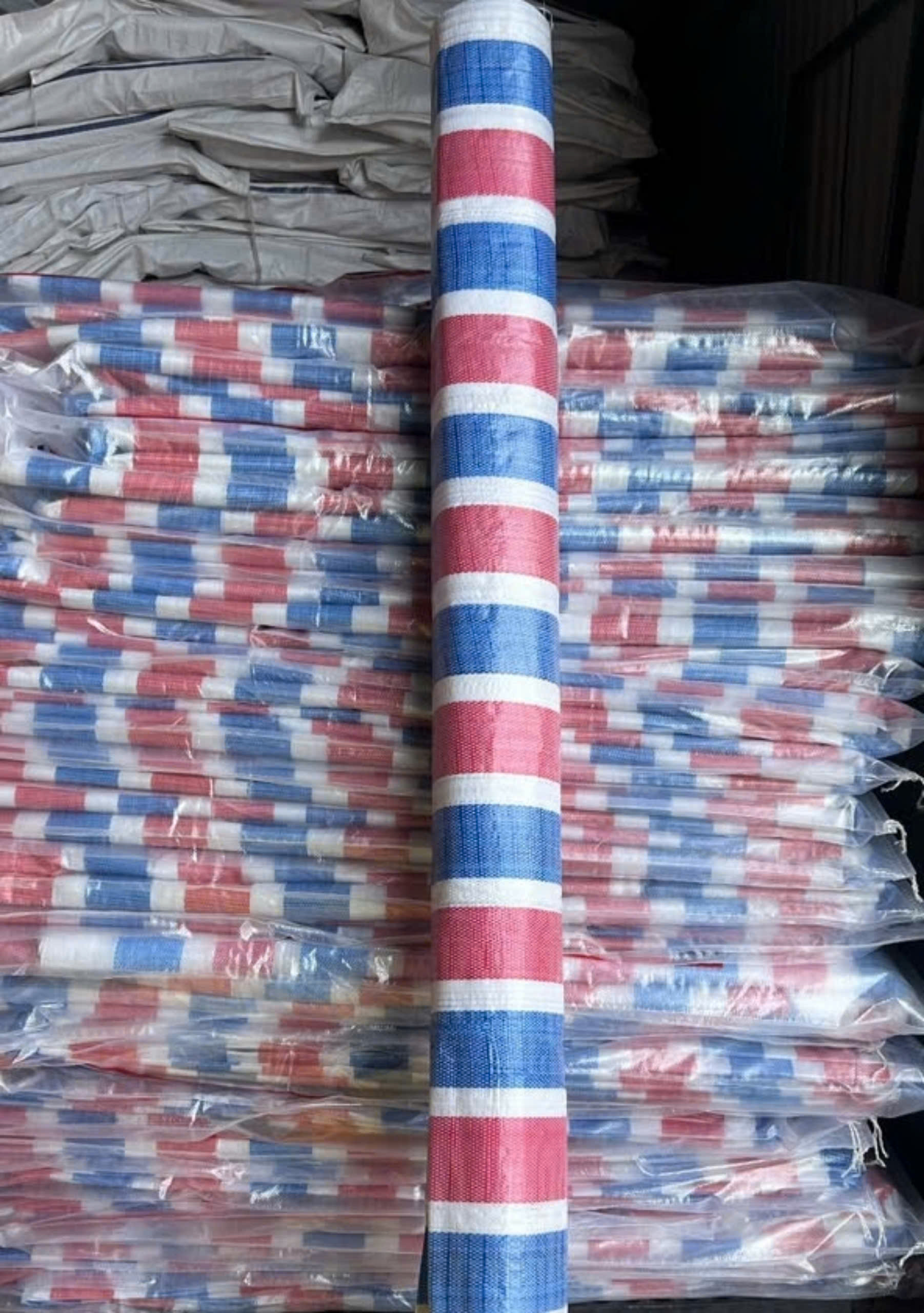 Bạt xây dựng giá rẻ Hà Nội 2,500k/1m2 - 0907135364