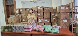 Ngân 98 đã chính thức bị khởi tố bắt tạm giam về buôn bán hàng giả