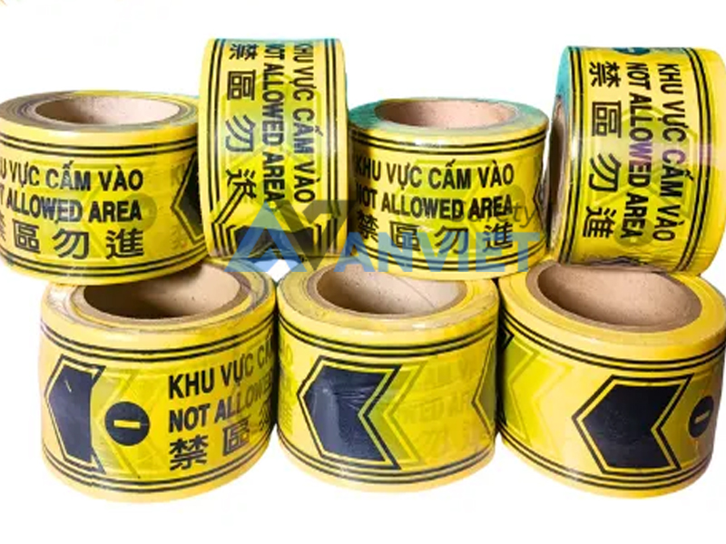 Cuộn dán phản quang mũi tên