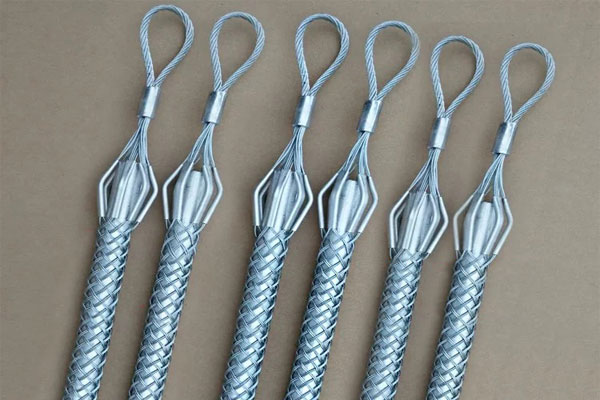 rọ kéo cáp ngầm