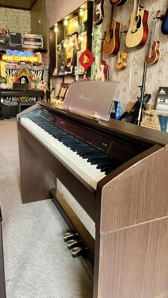 Piano điện Casio PX-750