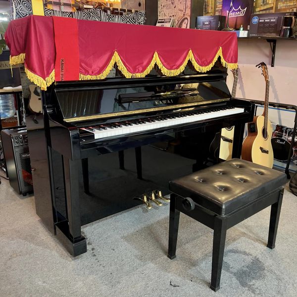 Piano cơ Kawai BL12