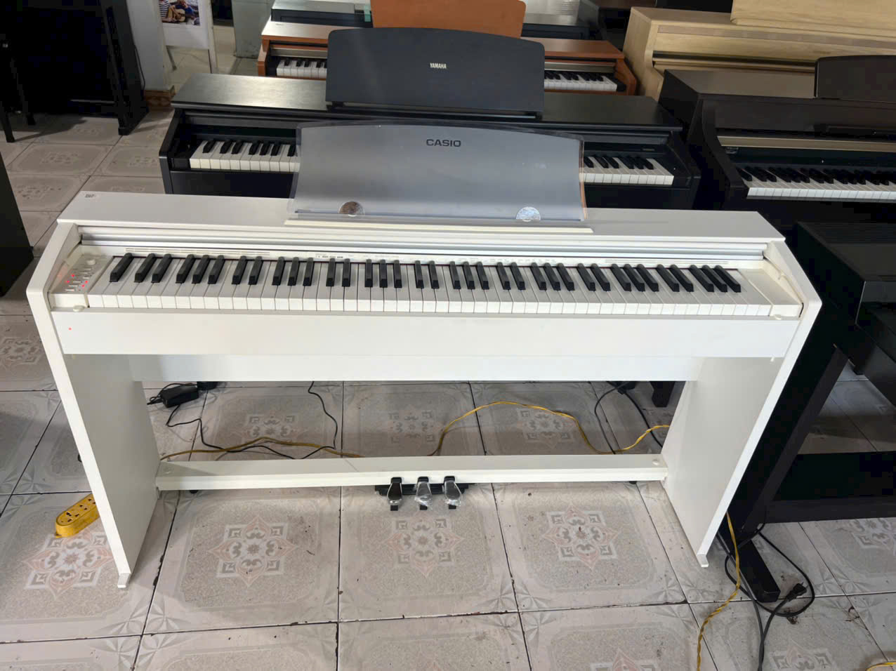 Piano điện Casio Px770