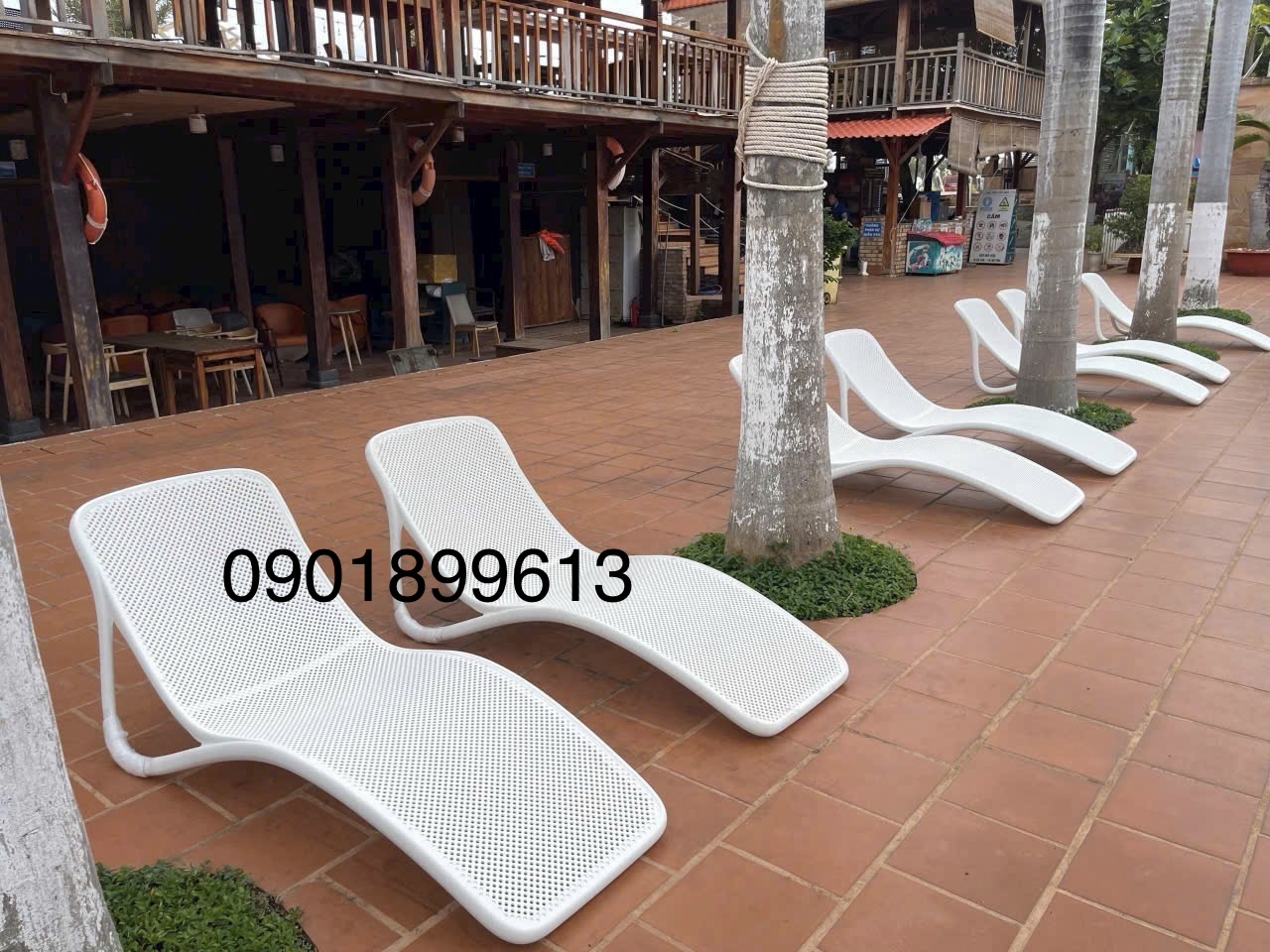 Mua Ghế hồ bơi ở đâu
