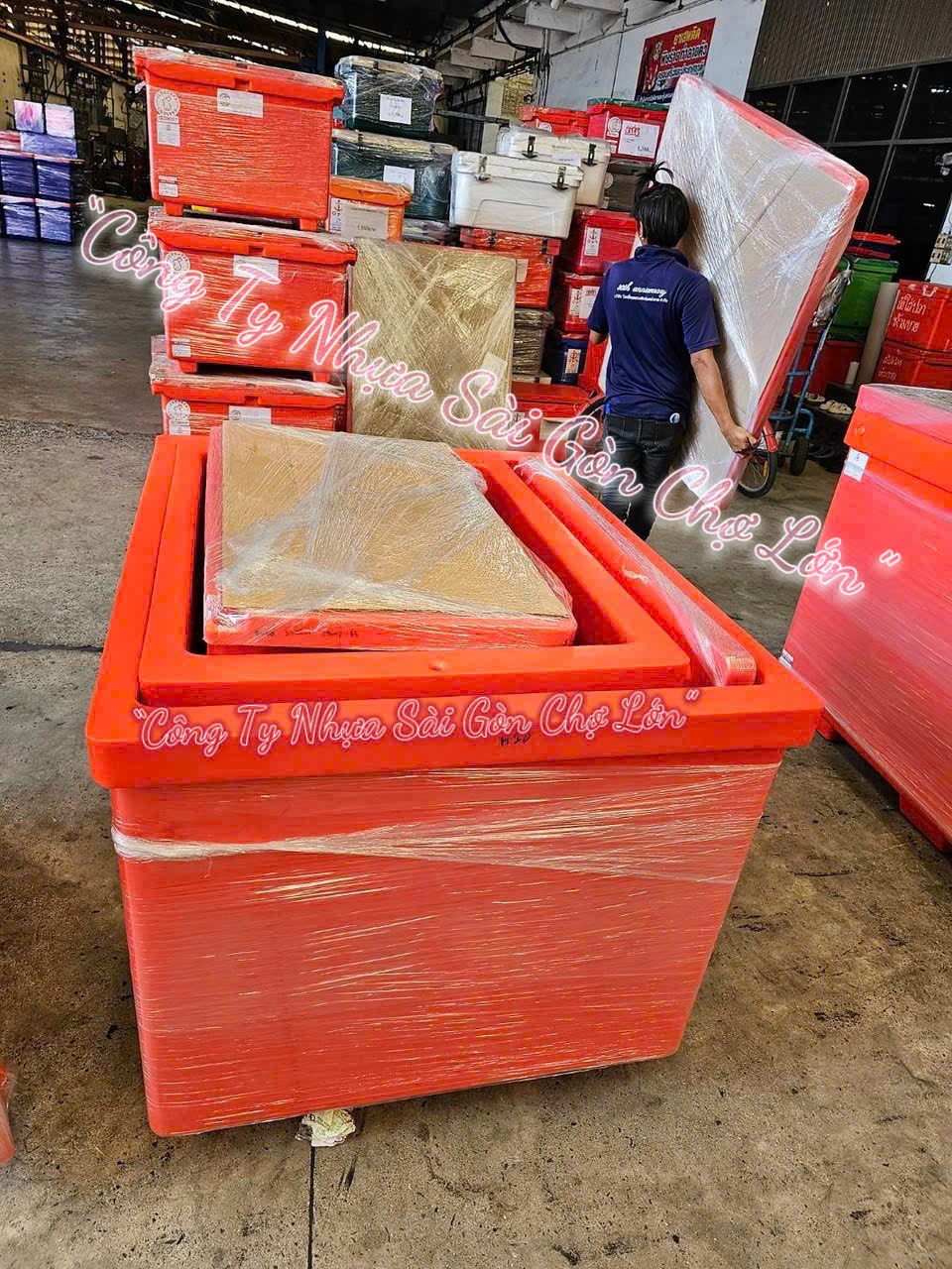 ( nhập khẩu chính ngạch) Thùng đá Thái Lan 90 lít nhập khẩu hiệu con Thỏ