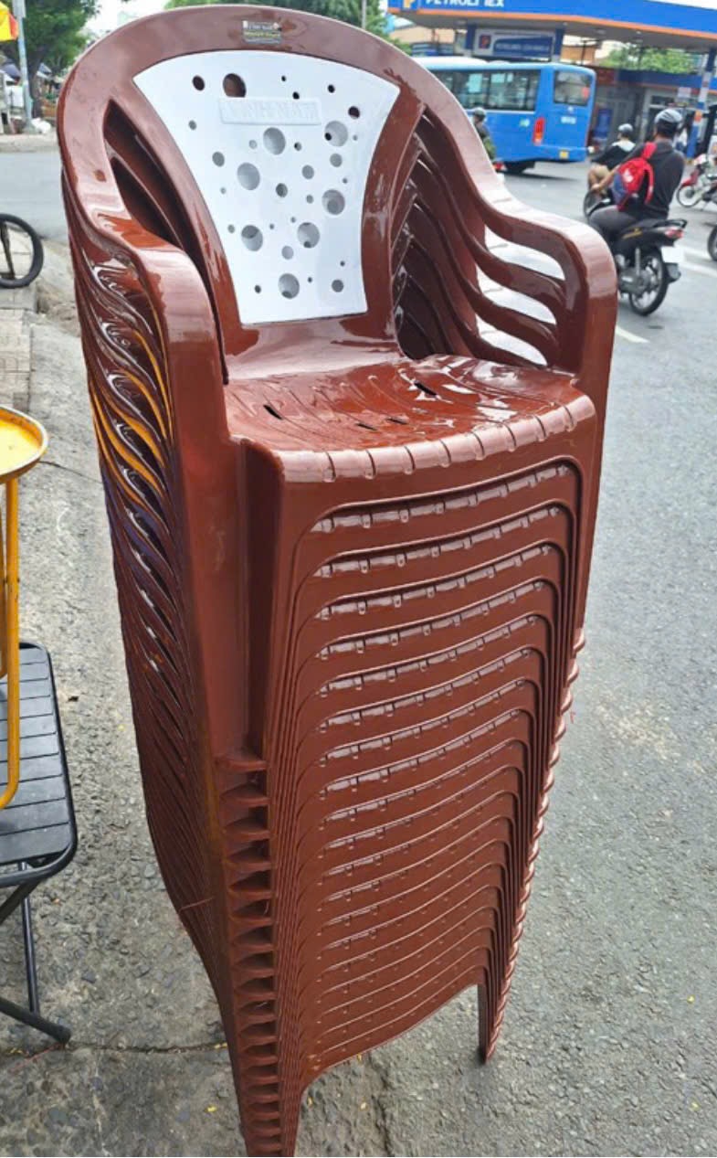 Ghế bành đại 2 màu Vinh Nam cao cấp