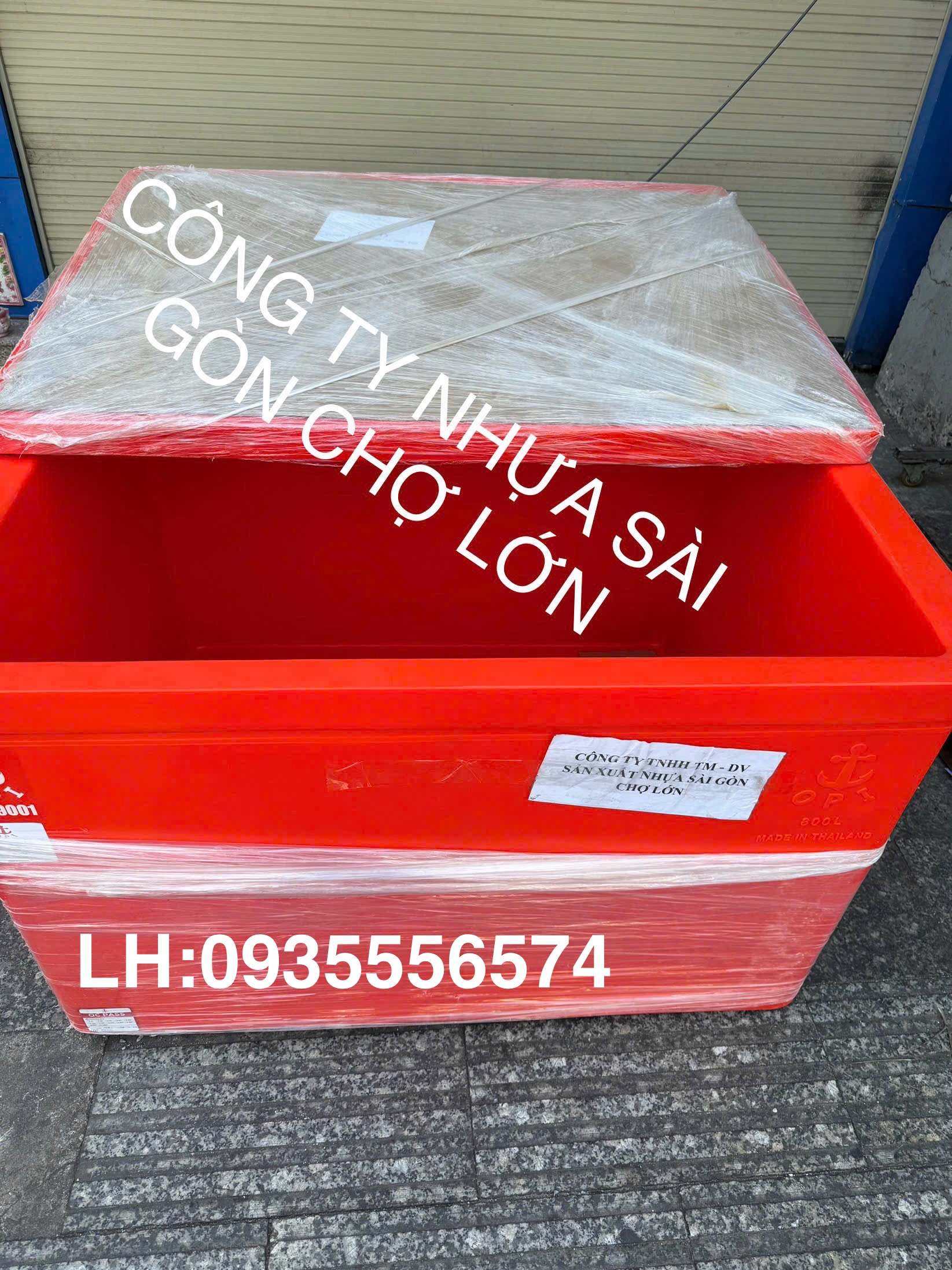 Thùng đá Thái Lan 800 lít không chân mũi neo