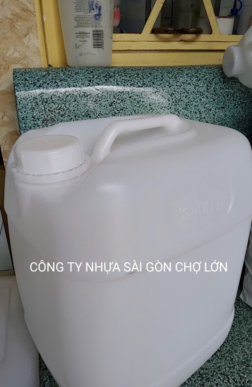 Can nhựa vuông 25 lít màu xanh và màu trắng cao cấp