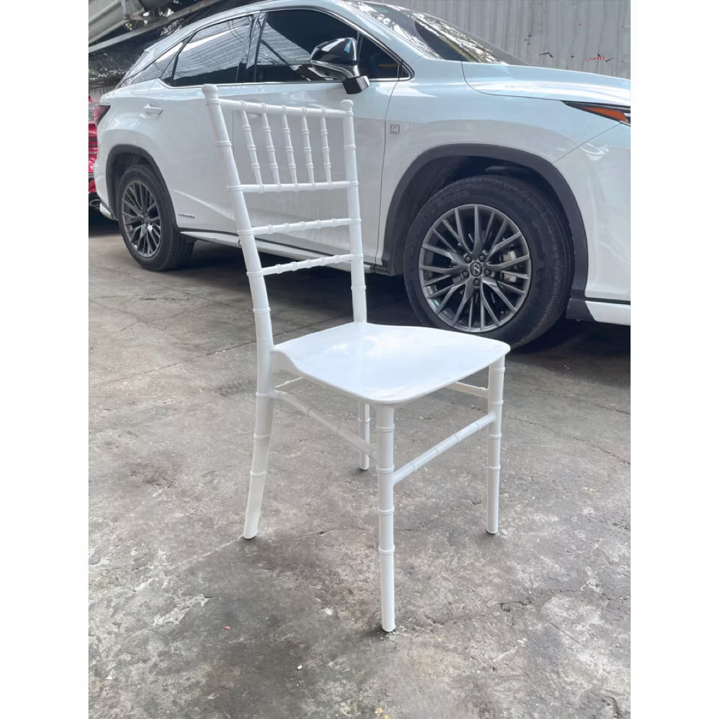 Ghế Chiavari / Tiffany Nhựa Văn Minh kích thước 40x40x90cm - SH44,5cm