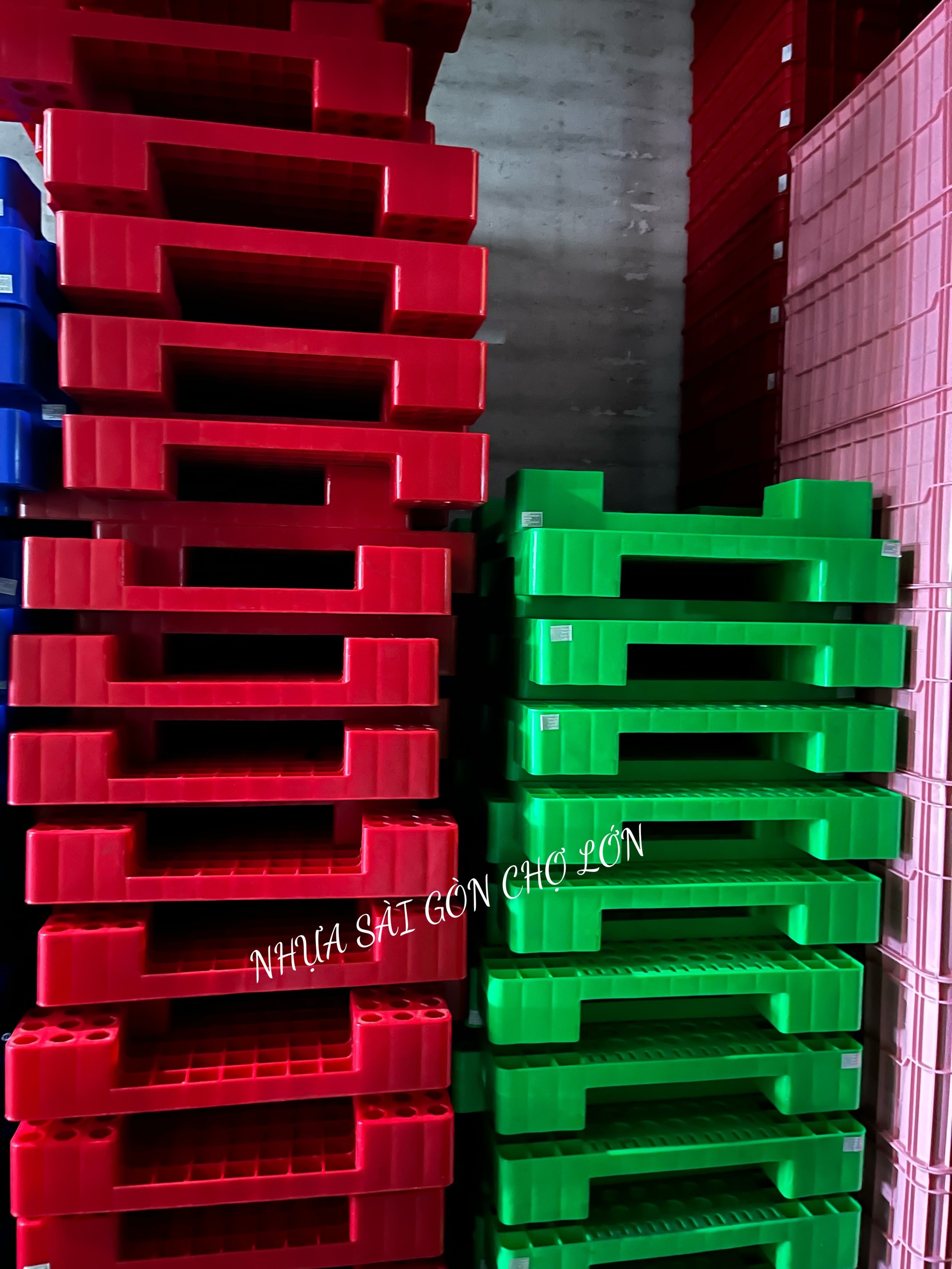 Pallet nhựa PL04-LS kích thước (L1000 x W600 x H100)mm ± 2%