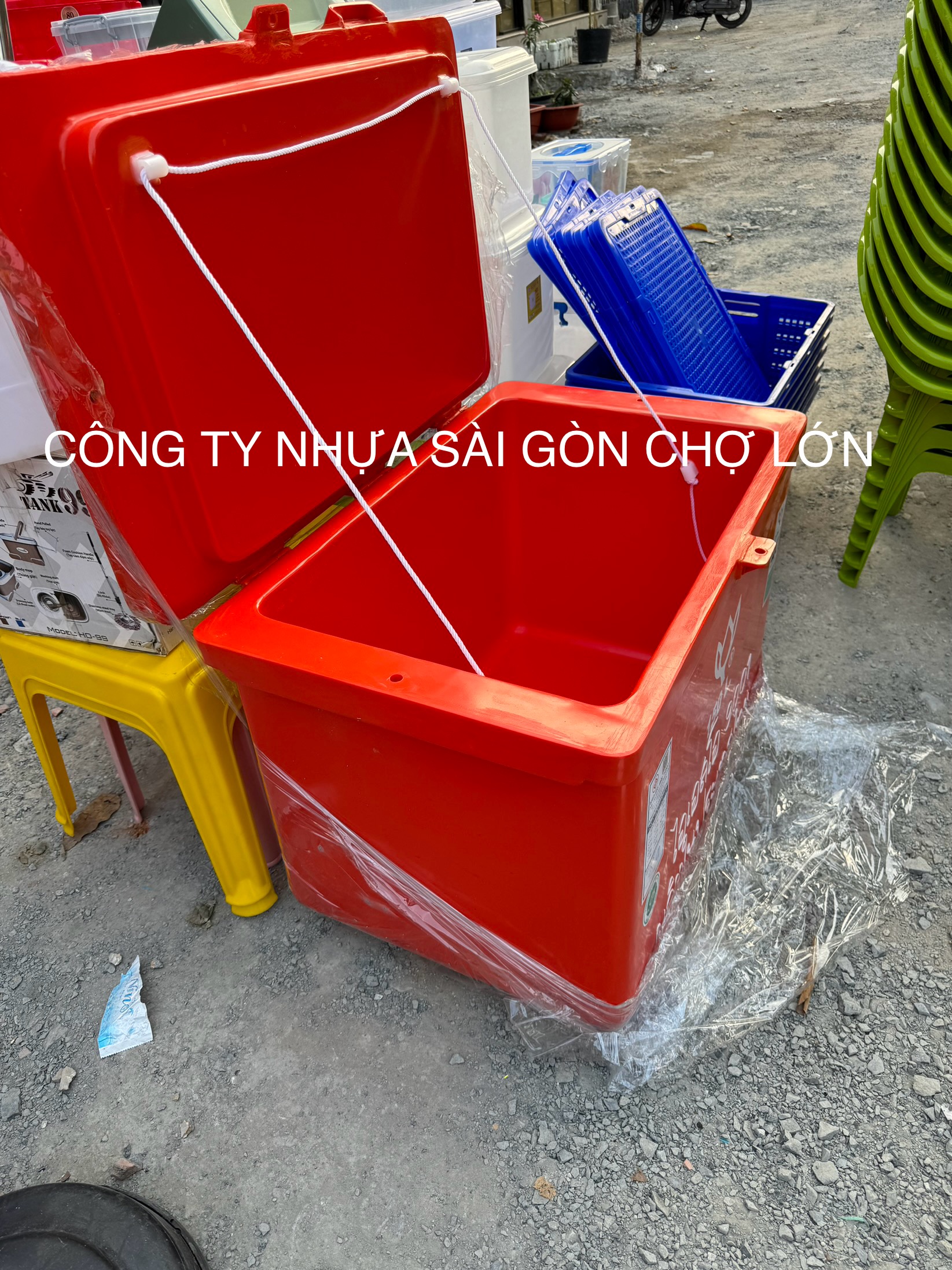 Thùng đá Thái Lan 150 lít nhập khẩu hoa sen
