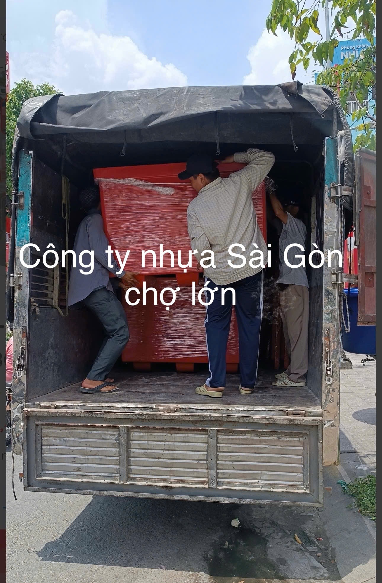 Thùng đá Thái Lan 100 lít mũi neo bản lề nhập khẩu chính ngạch