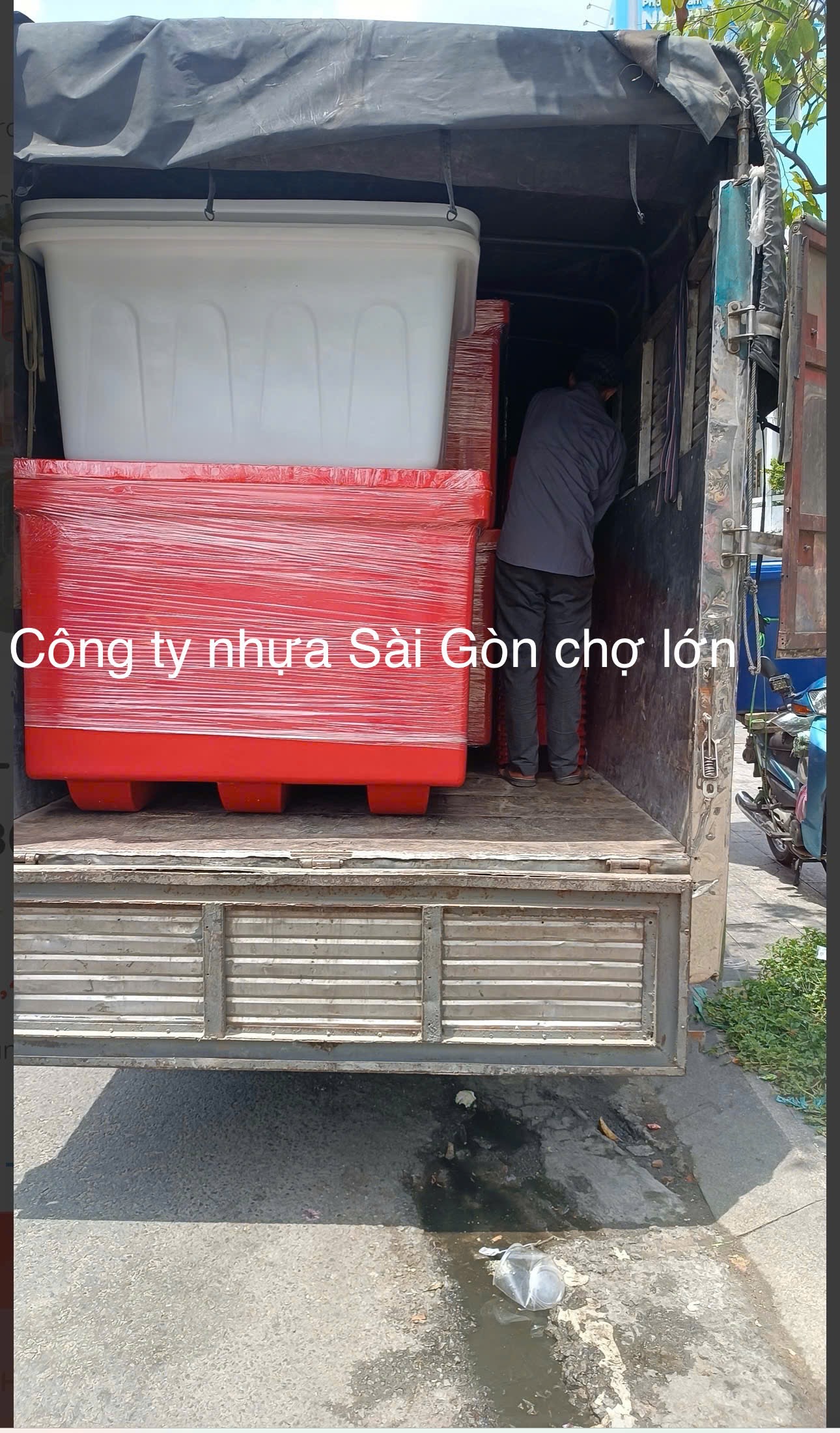 Thùng đá Thái Lan 100 lít mũi neo bản lề nhập khẩu chính ngạch