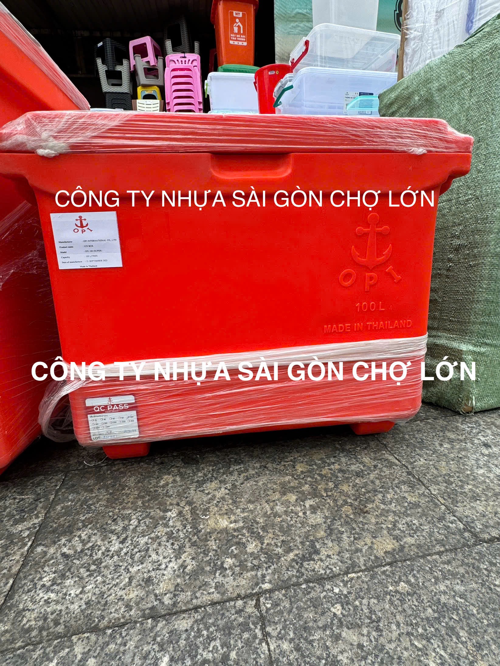 Thùng đá Thái Lan 100 lít mũi neo bản lề nhập khẩu chính ngạch
