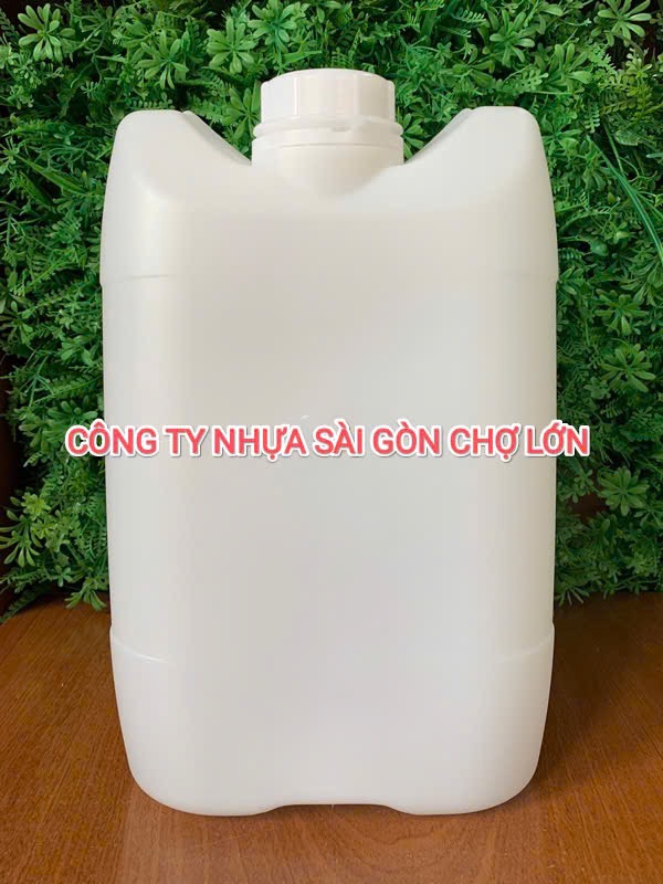Can nhựa vuông 10 lít hóa chất màu trắng