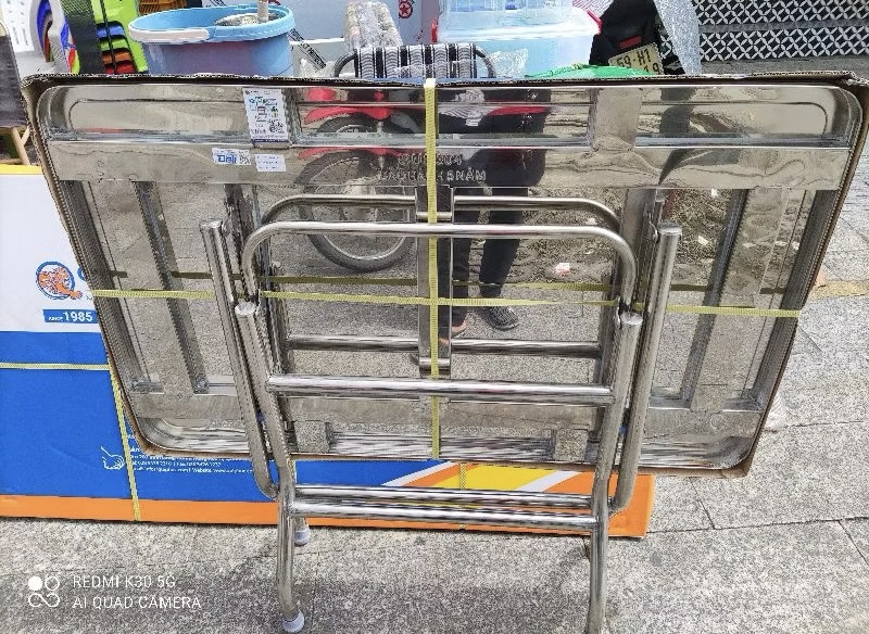 Bàn inox  DELI qui phúc  inox 201 ( hình chữ nhật)