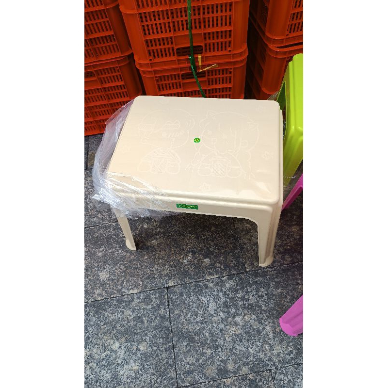 Bàn trà chanh uyên ương cao cấp (50×40×40 cm)