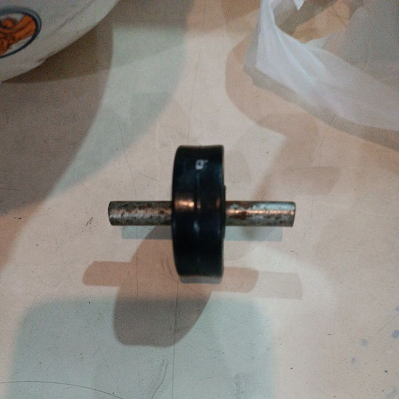 Bánh xe và chốt sắt sóng 26 bánh xe