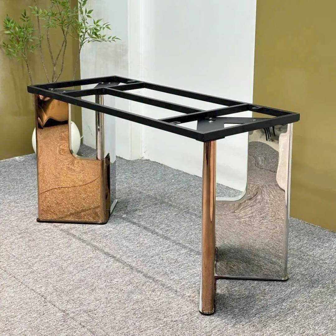 Bàn ăn mặt đá cao cấp Aria