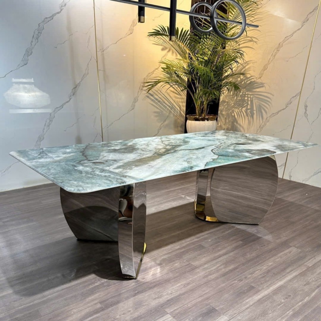 Bàn ăn Aurelia phong cách Italian Modern Luxury.