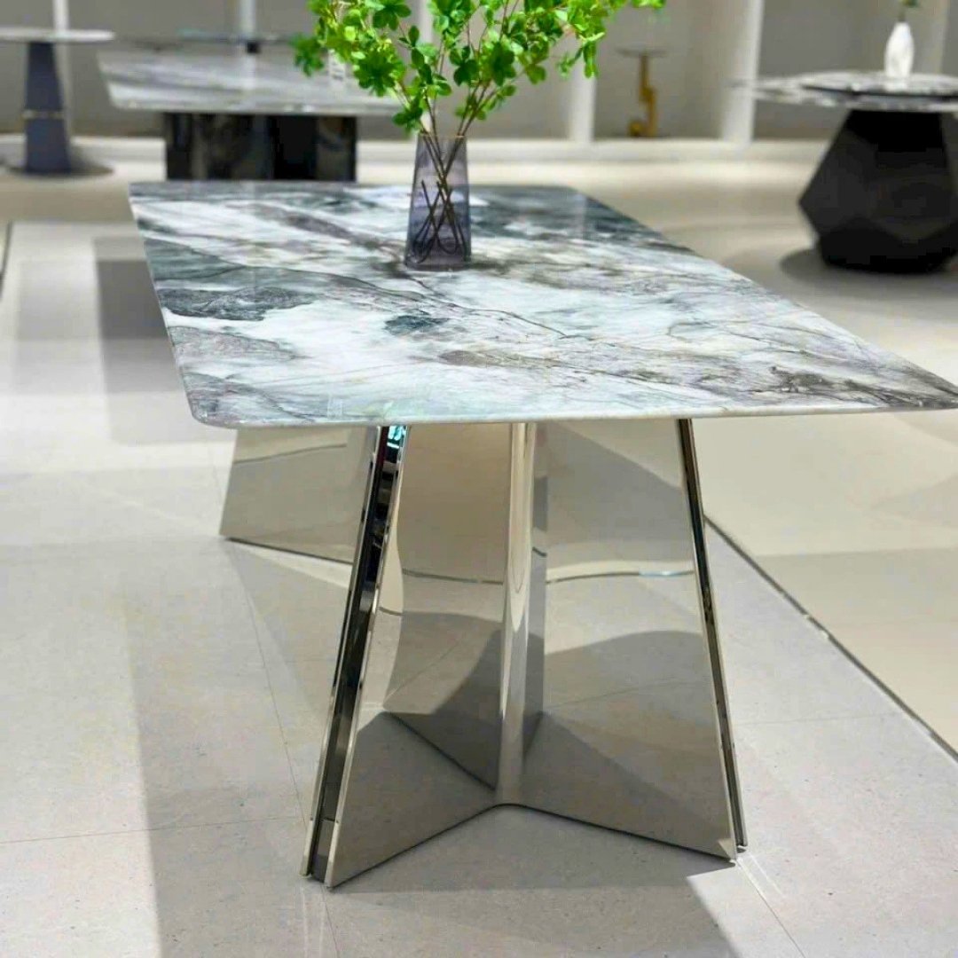 Bàn ăn Helen 140x80 mặt đá vi tinh thể 