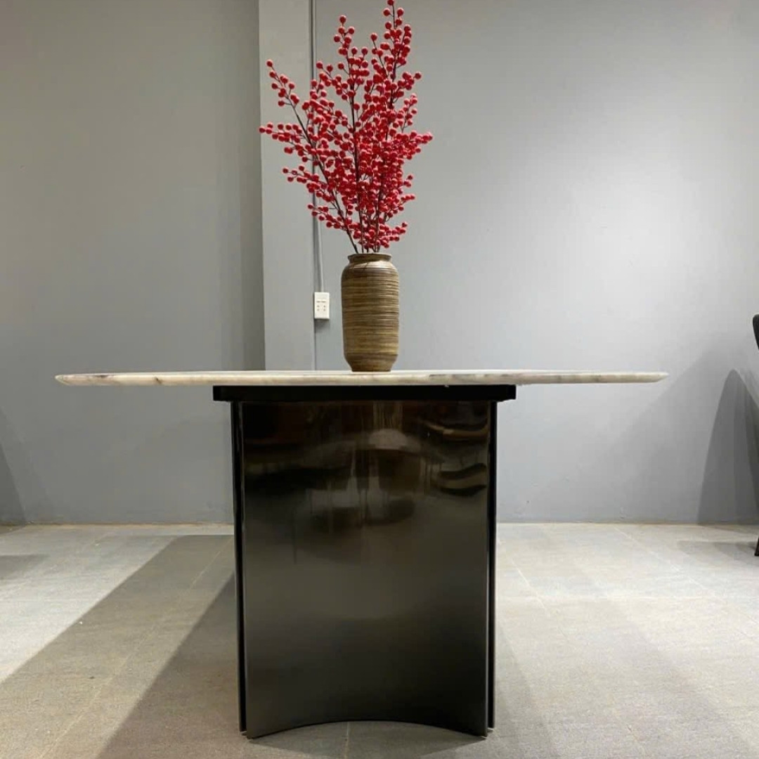 Bàn ăn mặt đá thạch anh cao cấp phong cách Modern Luxury. 