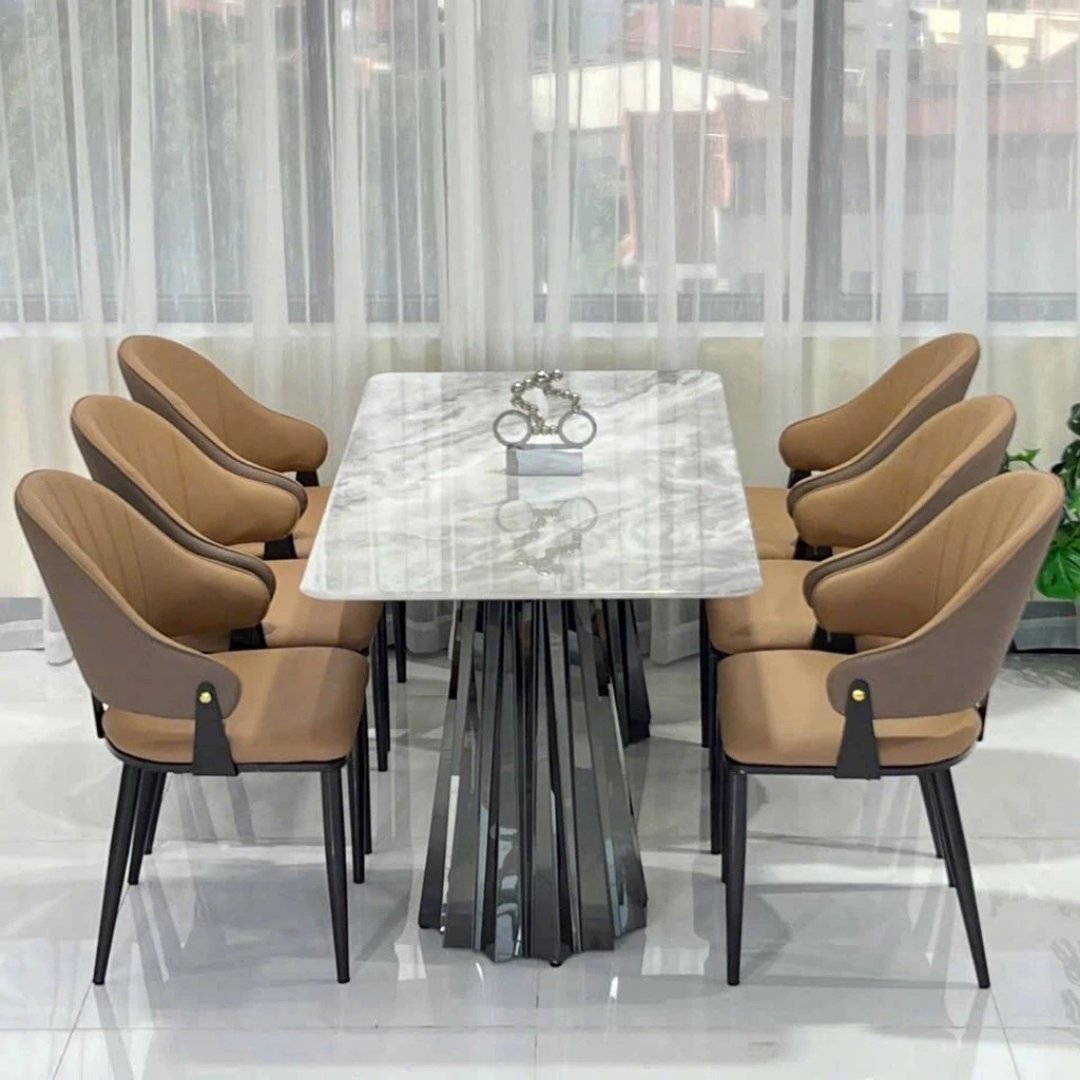 Bàn ăn mặt đá Ceramic chống trầy xước 