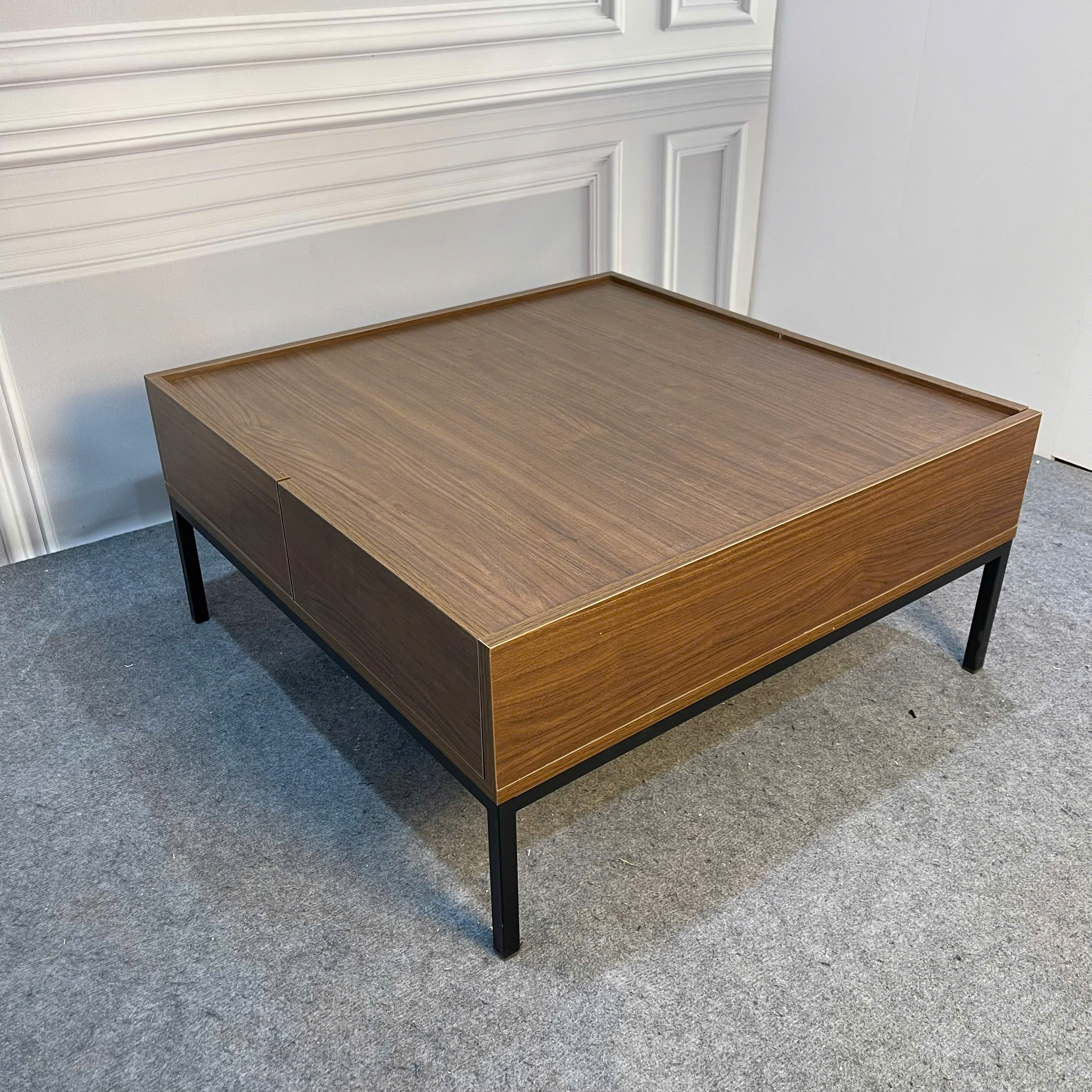 Bàn Chơi Trẻ Em MDF Melamine 80x80x35cm Có Ngăn Kéo Lưu Trữ Chân Sắt Sơn Tĩnh Điện KN Home Decor